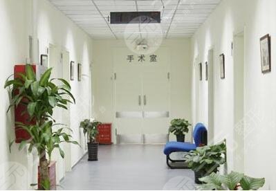 上海眼窝填充玻尿酸十大正规整形美容医院排行更新！上海度美医疗美容诊所在当地人气没的说