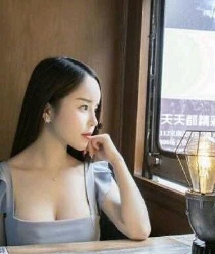 广州驻颜光医疗美容诊所整形专家刘培做复合隆胸技术怎么样?附案例