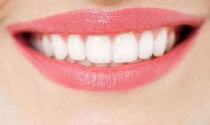 冷光美白牙齿对牙齿有什么伤害？伤害大吗？