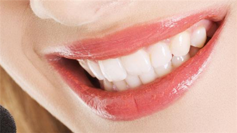 美容冠矫正牙齿的危害有哪些？
