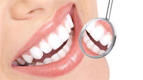 每次刷牙牙龈都出血是什么原因？