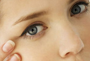 开内眼角的线多久能消失？开内眼角的危害有哪些？